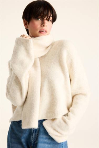 V-Neck Soft Textured Seamless Knit Pullover