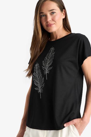 Regular Fit Crew Neck Short Sleeve T-Shirt