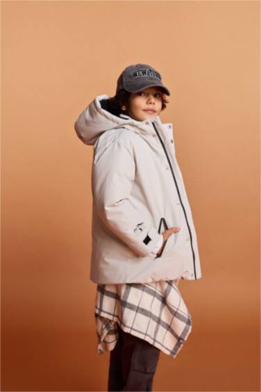 Erkek Çocuk Su İtici Kapüşonlu Polar Astarlı Mont