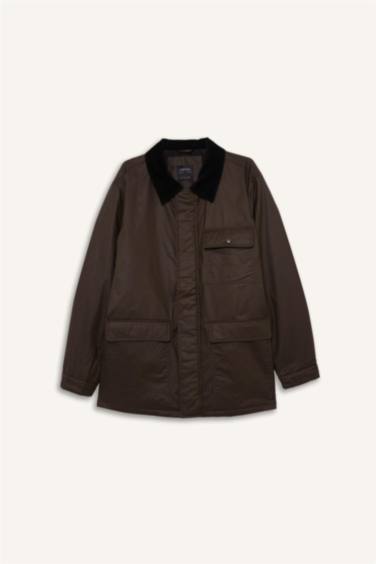 Relax Fit Rahat Kalıp Polo Yaka Kadife Yakalı İç Cep Detaylı Mevsimlik Mont