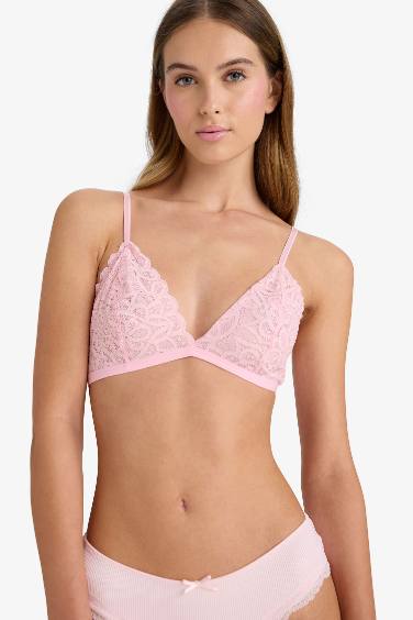 Dantelli Simli Dantel Kapsız Pedsiz Balensiz Triangle Bra-Fall in Love
