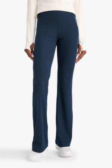 DeFactoFit Flare Fit Toparlayıcı Yüksek Bel İspanyol Paça Standart Boy Ribana Sporcu Pantolon