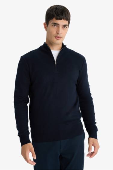 Standard Fit Zipper Knitwear Pullover