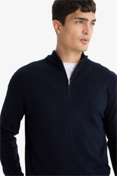 Standard Fit Zipper Knitwear Pullover