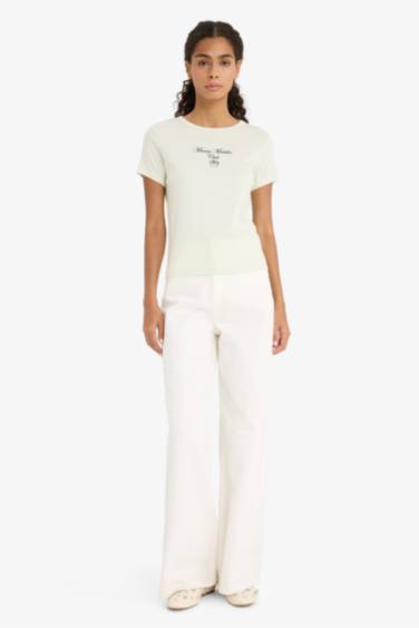 Regular Fit Crew Neck Slogan Printed Ribbon T-Shirt