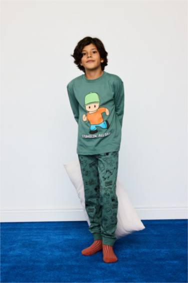 Boy Stumble Guys Top Bottoms 2 Piece Pajama Set