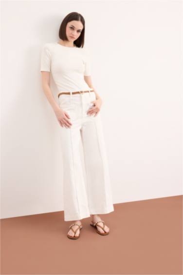 Woman Short Sleeve T-Shirt