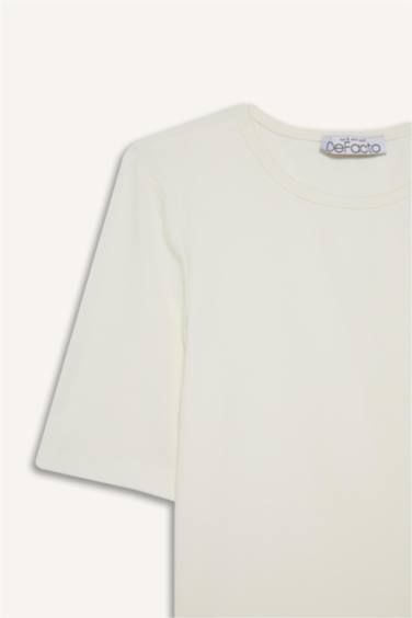 Woman Short Sleeve T-Shirt