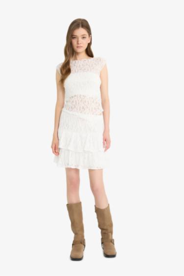 تيشيرت نص ردن دانتيل سليم فيت