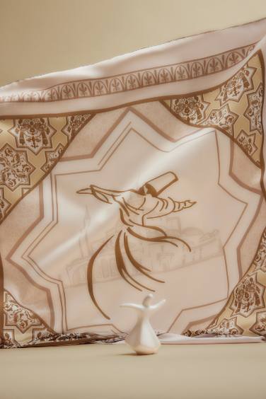 Kadın Konya Temalı Fular