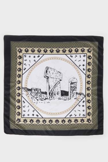 Kadın Göbeklitepe Temalı Fular