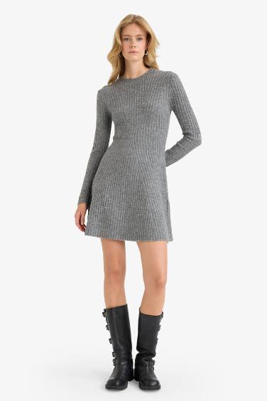 a сызығы дөңгелек жаға ұзын жеңді Көйлек