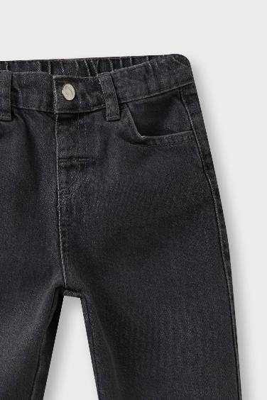 بنطرون جينز بيبي ولادي باتكيت قصة عادية