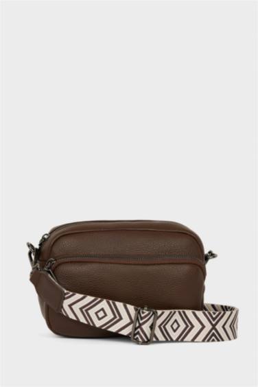 Kadın Suni Deri Çapraz Çanta