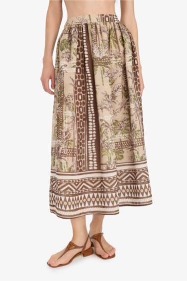 لبس بحر قصة عادية Fall in Love من