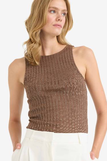 Әйелдерге слим пішімі дөңгелек жаға Ішкөйлек