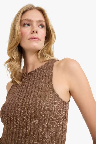 Әйелдерге слим пішімі дөңгелек жаға Ішкөйлек