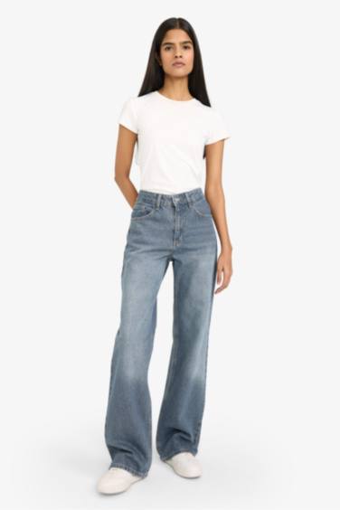 Джинсовые брюки с высокой талией