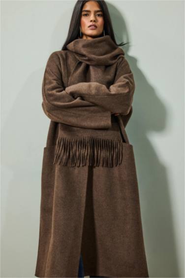 Yün Karışımlı Çıkarılabilir Atkılı Relax Fit Uzun Kaşe Kaban