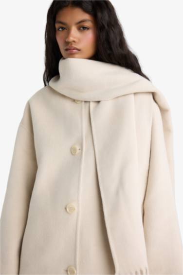 Relax Fit Düğmeli Kaşe Kaban