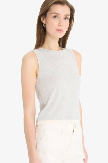 Slim Fit Crew Neck Basic Ribbed Crop Top