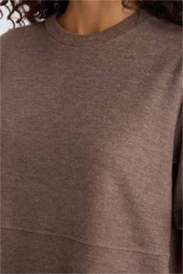 A Cut Crew Neck Ribana Dress