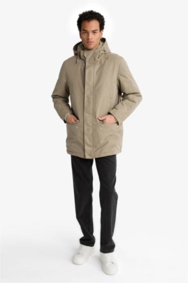 Водонепроницаемая куртка Regular Fit с капюшоном, подкладкой и молнией