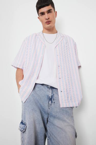 Man Short Sleeve Shirt