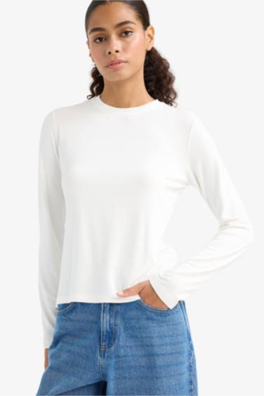 Slim Fit Crew Neck Long Sleeve T-shirt