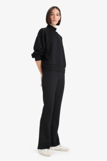 Flare Fit Pocketed Trousers