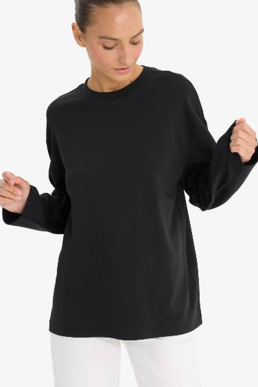 Oversize Fit Crew Neck Long Sleeve T-shirt