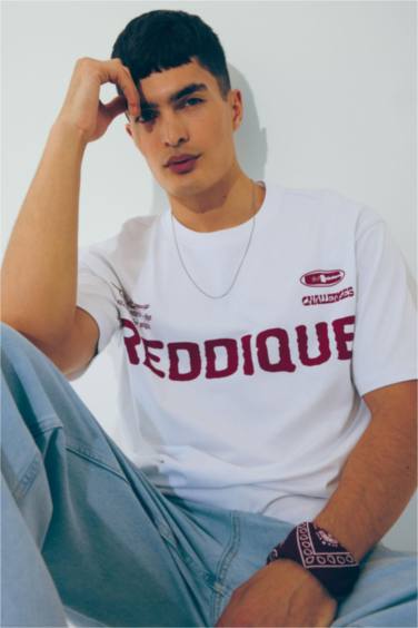 Boxy Fit Crew Neck Printed Short Sleeve T-Shirt