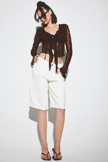 Slim Fit V Neck Lace Long Sleeve T-shirt