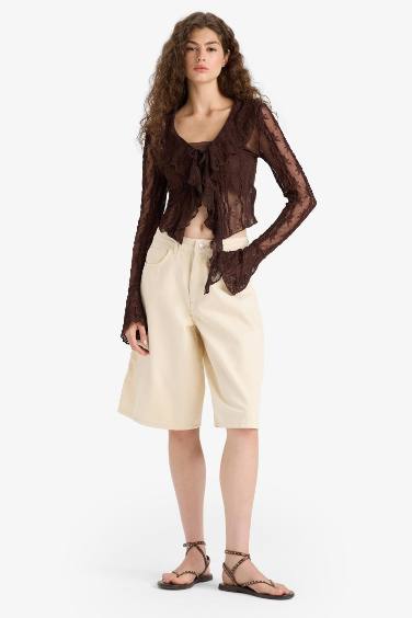 Slim Fit V Neck Lace Long Sleeve T-shirt