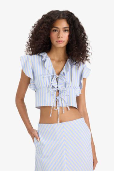 Slim Fit V-neck Striped Sleeveless Blouse