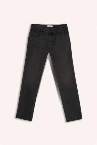 بنطرون جينز سيرجيو قصة عادية وخصر عادي