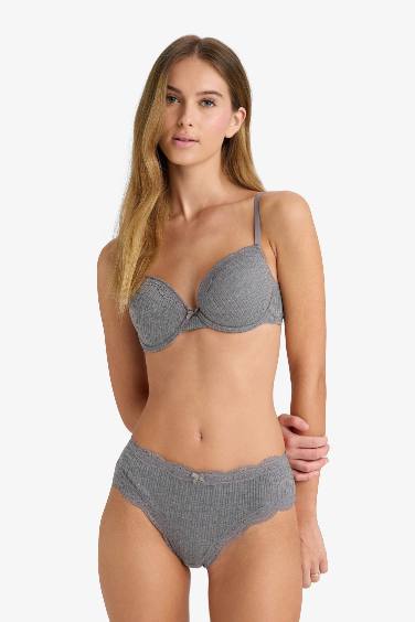 Fall in Love Lace Detailed Hipster Panty