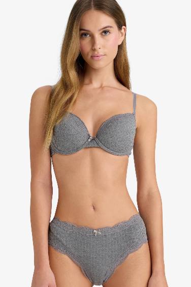 Fall in Love Lace Detailed Hipster Panty