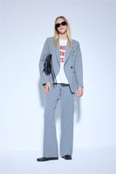 بنطلون قصة مستقيمة بجيب وخصر عادي