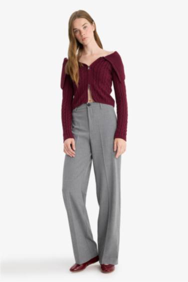 بنطلون قصة مستقيمة بجيب وخصر عادي