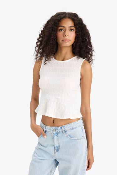 ديباردور من قماش مجعد سليم فيت برقبة مستديرة