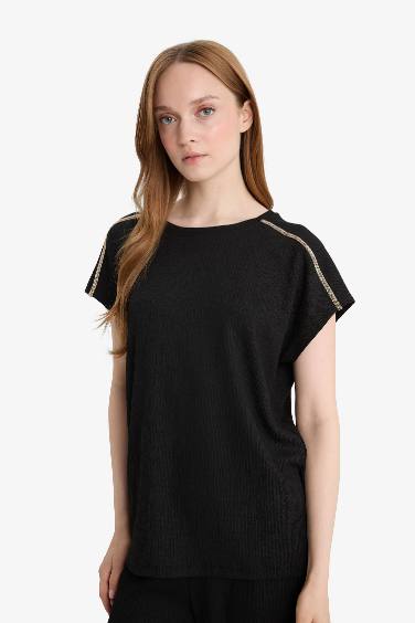 Crew Neck Crepe Short Sleeve Black T-Shirt