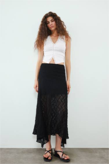 Облегающий топ с кружевным воротником и вязаной текстурой