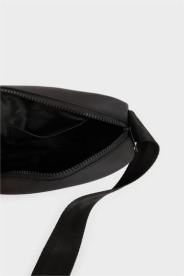 جنطة كروس بودي رجالي جلد صناعي