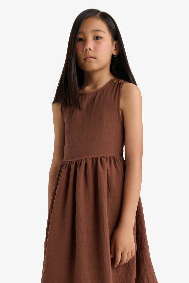 فستان بناتي بحمالات قصة عادية