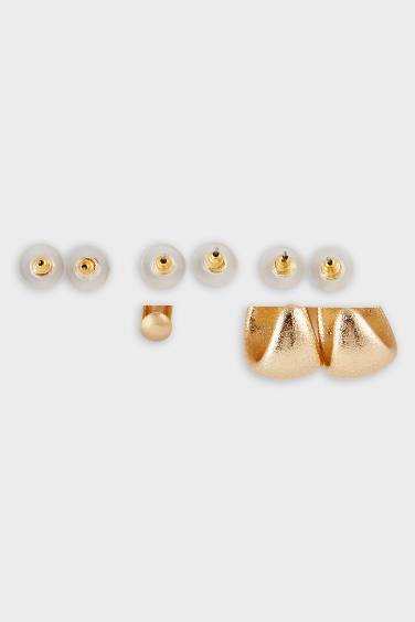 Woman 3 Piece Golden Earrings