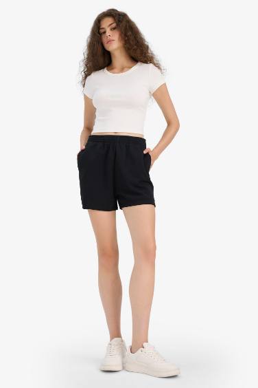 Regular Fit Elastic Waist Basic Shorts