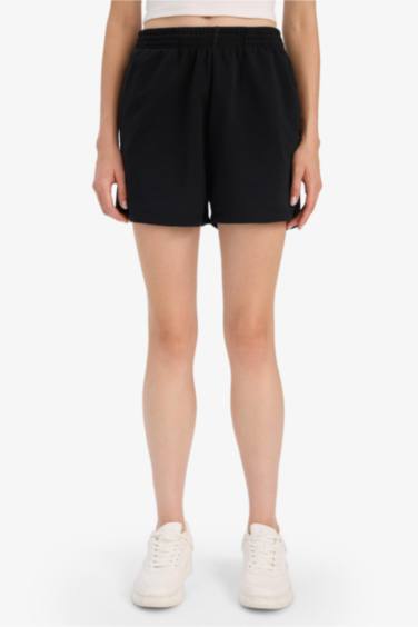 Regular Fit Elastic Waist Basic Shorts