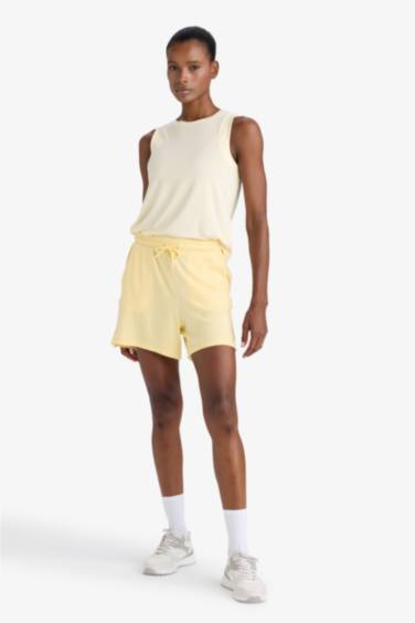 شورت قصير رياضي قصة عادية بجيب من DeFactoFit