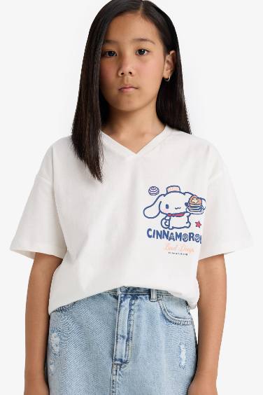 Girl Hello Kitty Oversize Fit V-Neck Back Printed T-Shirt